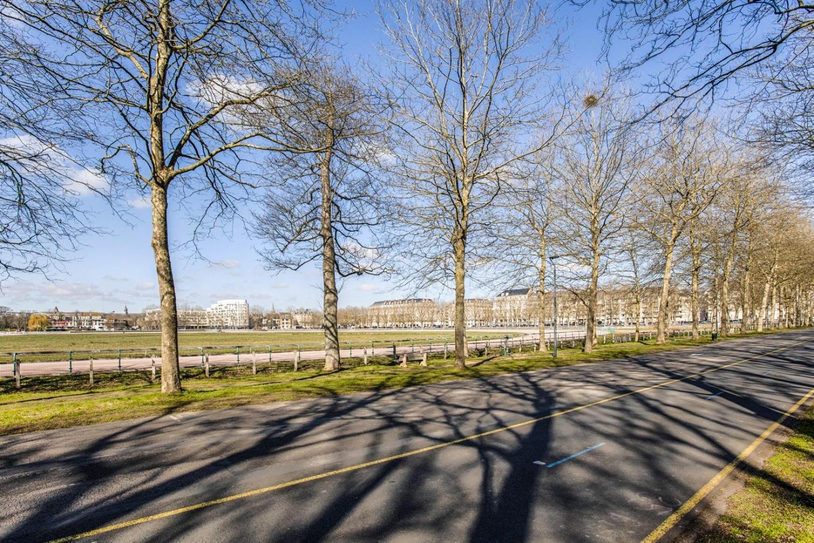 La Casa Villa - Charme & Parking En Centre Ville Caen Eksteriør billede